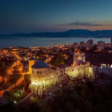 Venari Apartments, *