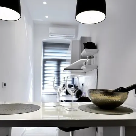 شقة Venari Apartments,