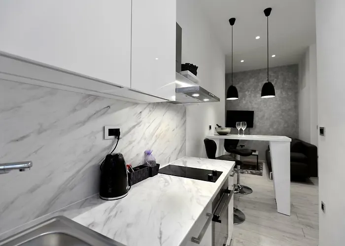 Venari Apartments,
